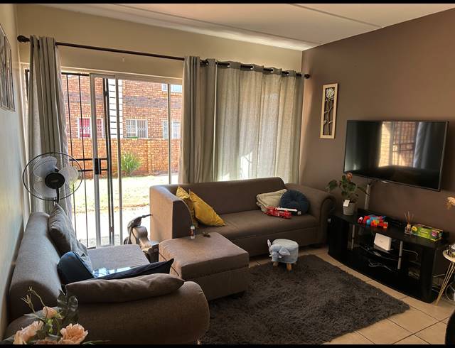 2 BEDROOM DUPLEX FOR SALE IN CLARINA